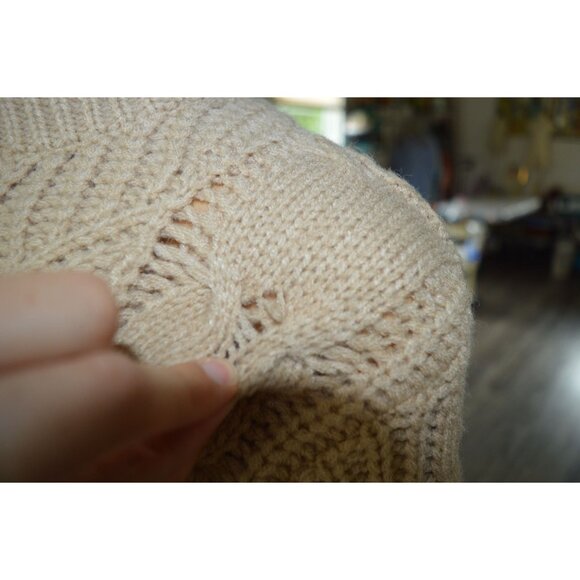 NWT Blu Ivy Boutique Beige Twisted Knit Pullover Sweater Womens Size S/M Fall - Picture 5 of 10